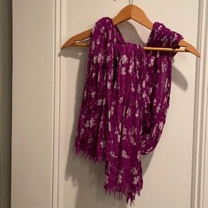 American Eagle Scarf, 7 ft, purple/white